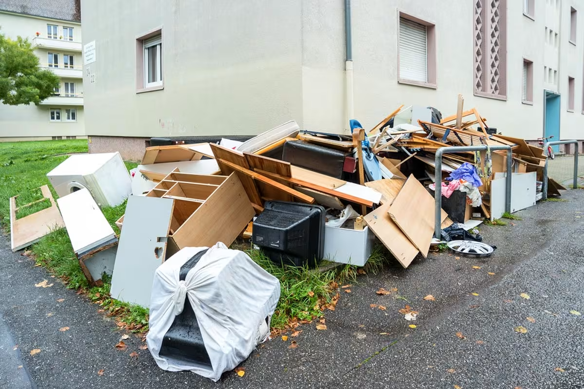 Same-Day Junk Removal — Junk Away Today